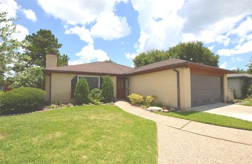 703 Flower Field Ct, Pearland, TX, 77584-8041 | Card Image