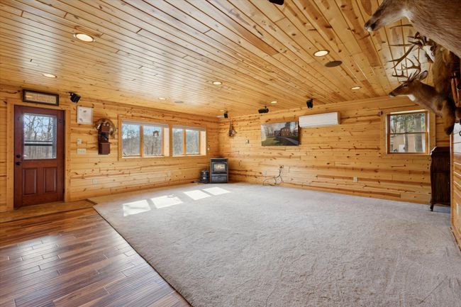 7952 Main St, House other with 3 bedrooms, 2 bathrooms and null parking in Newaygo MI | Image 15