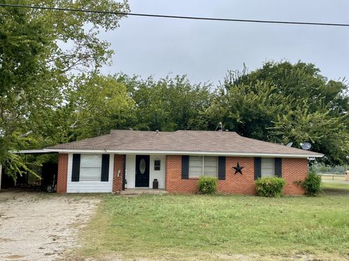 711 Denver St, Alvord, TX, 76225-5079 | Card Image