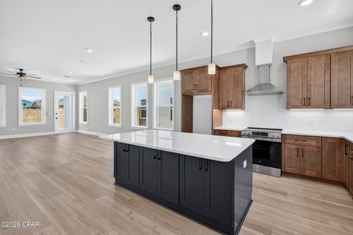 5231 Thomas Dr, Panama City Beach, FL, 32408-6949 | Card Image