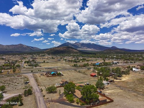 units-a-and-b-8105 E Mercury Dr, Flagstaff, AZ, 86004-1336 | Card Image