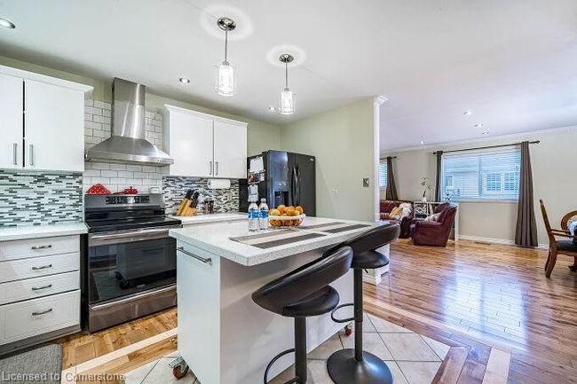 136 Patterson St, House other with 5 bedrooms, 2 bathrooms and 6 parking in Beeton ON | Image 19