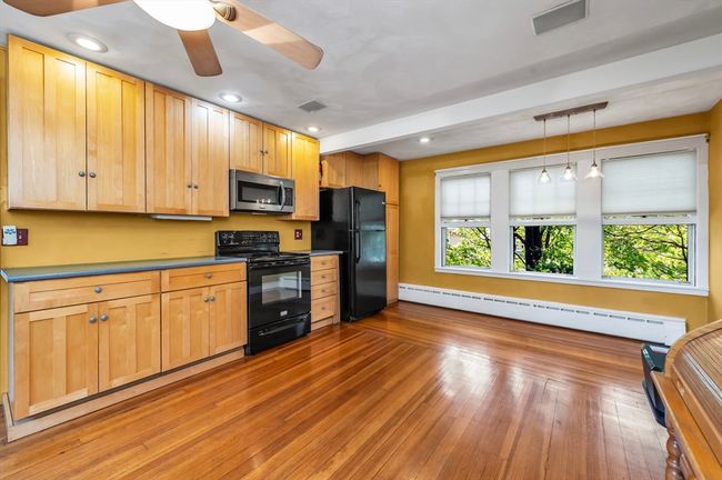 4 3 Rd Rd, House other with 3 bedrooms, 1 bathrooms and 4 parking in Woburn MA | Image 10