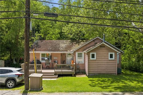 r-1108 Big Sewickley Creek Rd, Economy, PA, 15143 | Card Image