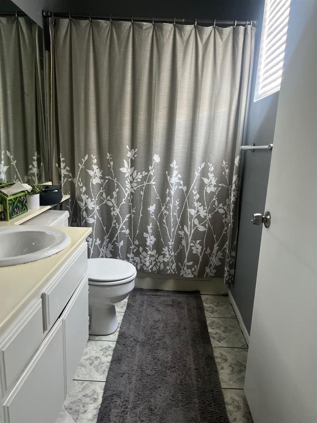 205 - 640 W 4 Th St, Condo with 2 bedrooms, 2 bathrooms and null parking in Long Beach CA | Image 20