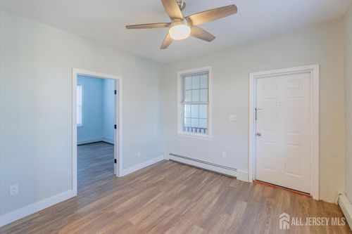 2b-382 Summit Ave, Perth Amboy, NJ, 08861-2065 | Card Image