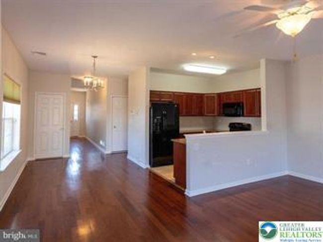 1509 Crest Park Ct, House other with 3 bedrooms, 3 bathrooms and null parking in BETHLEHEM PA | Image 16