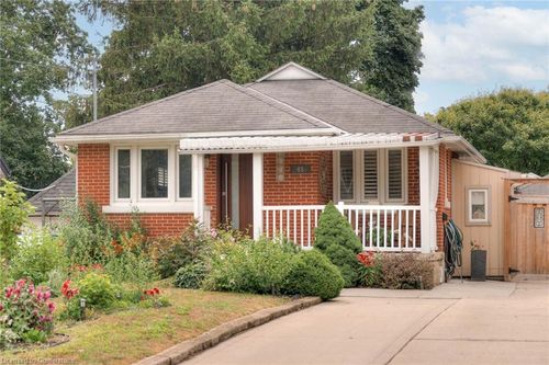 65 Belleview Ave, Kitchener, ON, N2B1G4 | Card Image