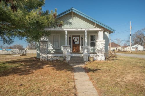 203&207 W Main St, Wheaton, MO, 64874 | Card Image