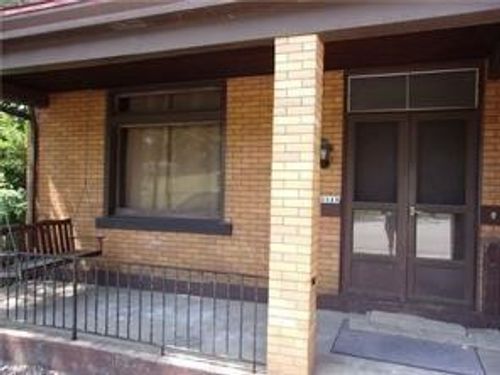 2515 Mount Troy Rd, Pittsburgh, PA, 15212-1351 | Card Image
