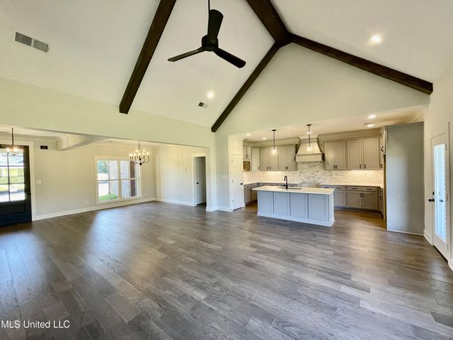 Living/Kitchen | Image 4