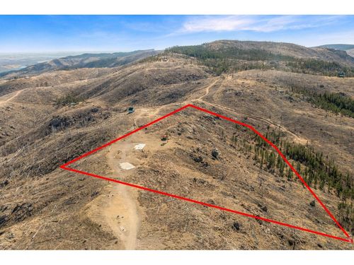 1390 Walking Wind Dr, Bellvue, CO, 80512-5716 | Card Image