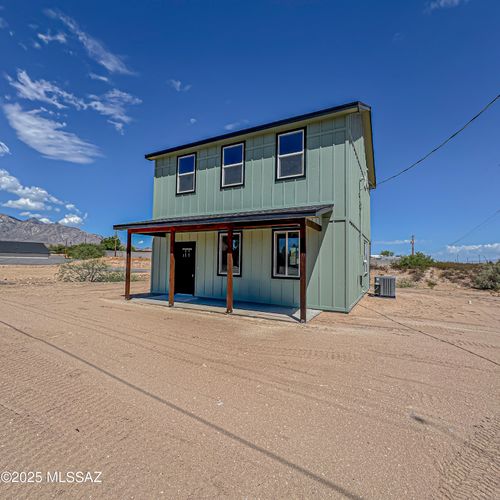 556 W Mohawk Dr, Safford, AZ, 85546 | Card Image