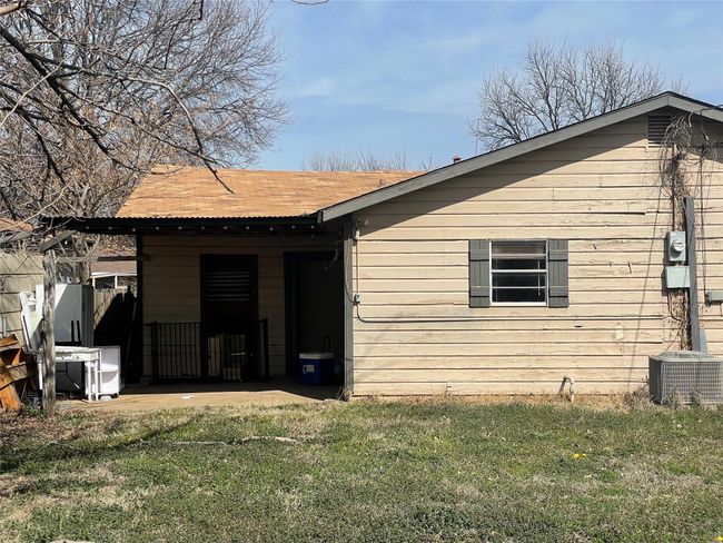 Back of property featuring a lawn and a patio area | Image 10
