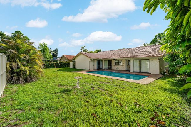 648 Nw 100 Th Ln, House other with 4 bedrooms, 2 bathrooms and null parking in CORAL SPRINGS FL | Image 29