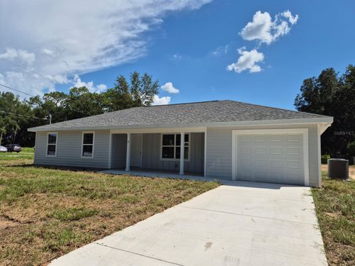 2 Pine Course Dr, Ocala, FL, 34472-8376 | Card Image