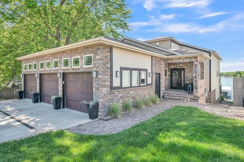 25414 182nd Street, Spirit Lake, IA, 51360 | Card Image