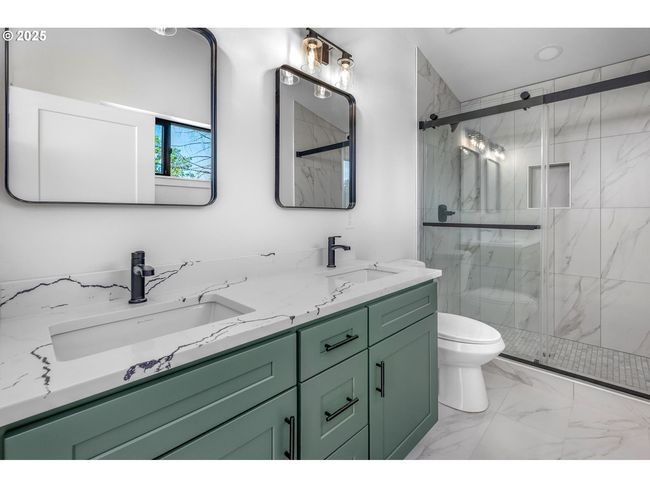 Bedroom, Primary-Upper | Image 7