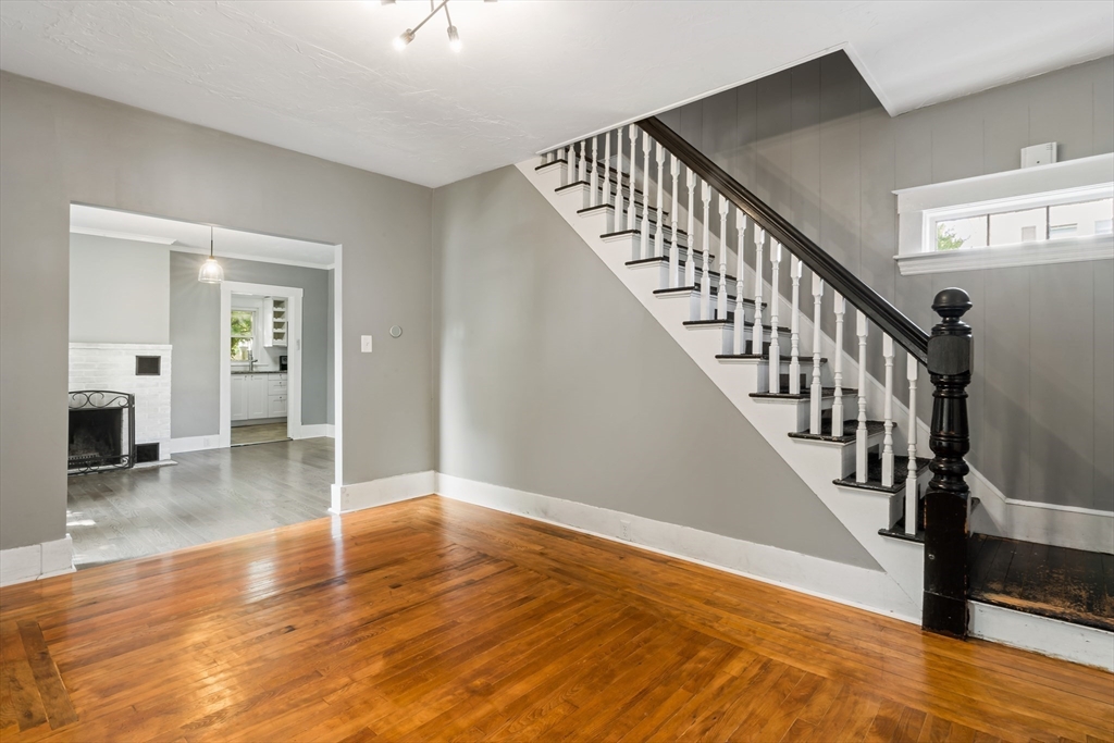 Avon St, Brockton, MA 02301