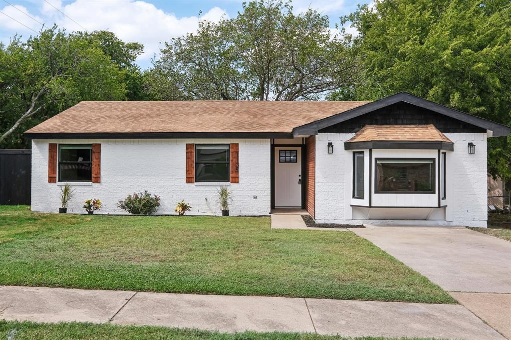 Vail Dr, Duncanville, TX 75116