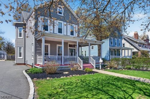 591 Barron Ave, Woodbridge, NJ, 07095-3005 | Card Image