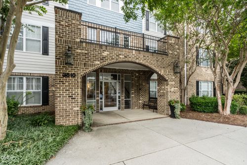 3810 Lunceston Way, Raleigh, NC, 27613-1941 | Card Image