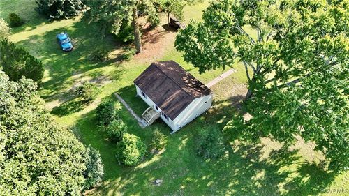 1385 Gaskins Rd, Weems, VA, 22576 | Card Image