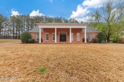 54 Forest Downs Dr, Jackson, TN, 38305-7899 | Card Image