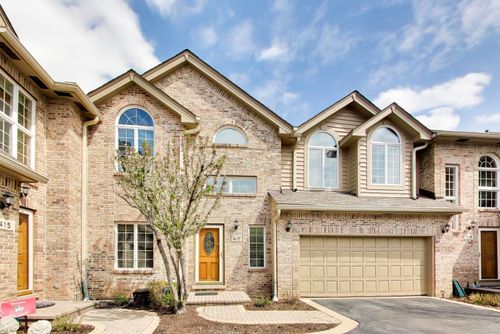 417 Ashbury Dr, Hinsdale, IL, 60521-4992 | Card Image