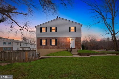 8215 Consett Ct, SEVERN, MD, 21144-2923 | Card Image