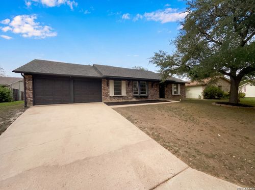225 La Jolla, Live Oak, TX, 78233-2515 | Card Image