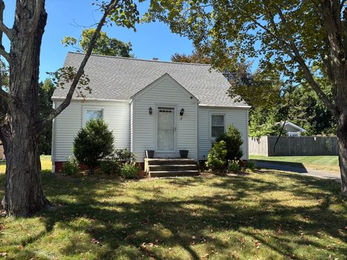 17 Mckinnel Ct, Branford, CT, 06405-4520 | Card Image