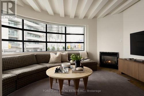 205-295 Davenport Rd, Toronto, ON, M5R1K5 | Card Image
