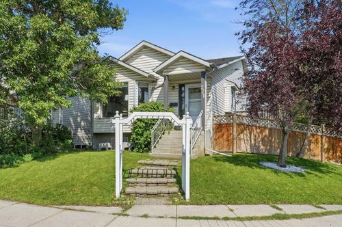 271 Erin Meadow Close Se, Calgary, AB, T2B3E4 | Card Image