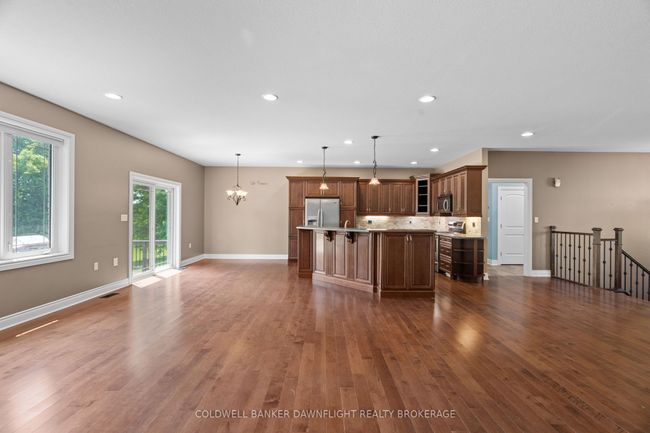 6407 Whalen Line, House other with 5 bedrooms, 3 bathrooms and 10 parking in Lucan Biddulph ON | Image 7