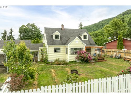 76830 Schroeder Rd, Clatskanie, OR, 97016-3018 | Card Image