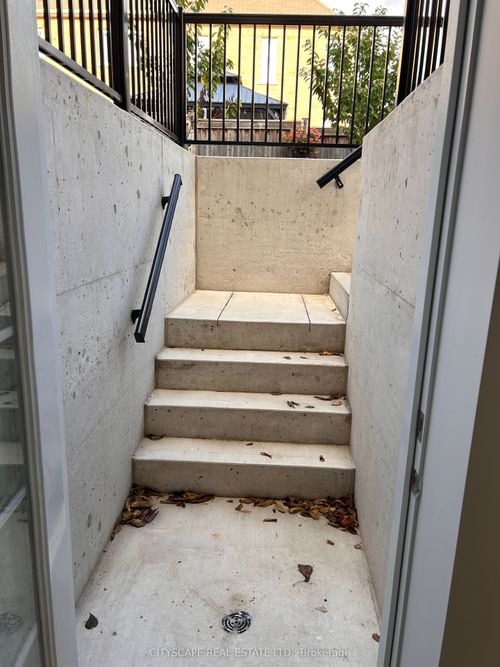 bsmt-969 Transom Cres, Milton, ON, L9T8J3 | Card Image