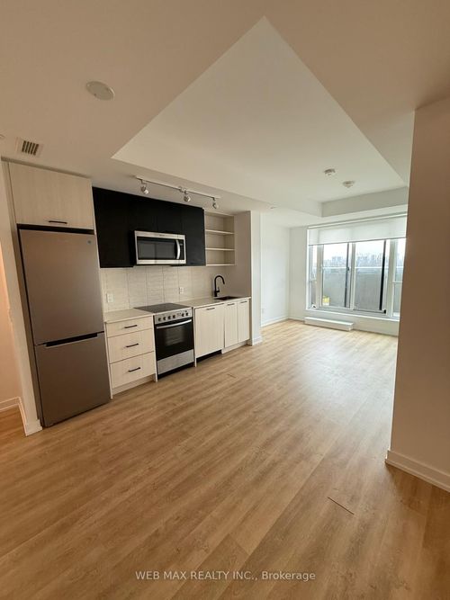 504-2300 St. Clair Ave W, Toronto, ON, M6N0B3 | Card Image