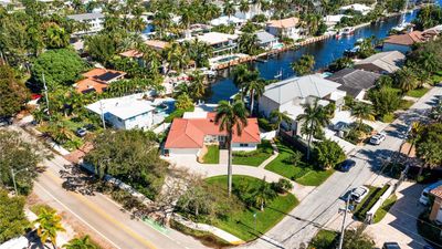 2448 Bayview Dr, House other with 3 bedrooms, 2 bathrooms and null parking in Fort Lauderdale FL | Image 3