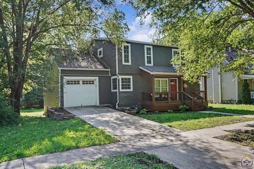 1526 Vermont St, Lawrence, KS, 66044-4272 | Card Image