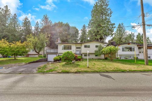 2177 Guilford Dr, Abbotsford, BC, V2S4Z3 | Card Image