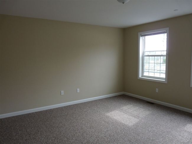 UNIT-2 - 18 Eagle Ridge Rd, Townhouse with 3 bedrooms, 3 bathrooms and null parking in Sandown NH | Image 5