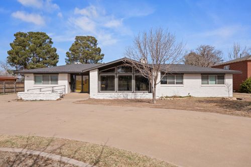 507 Clubview Dr, Levelland, TX, 79336-6311 | Card Image