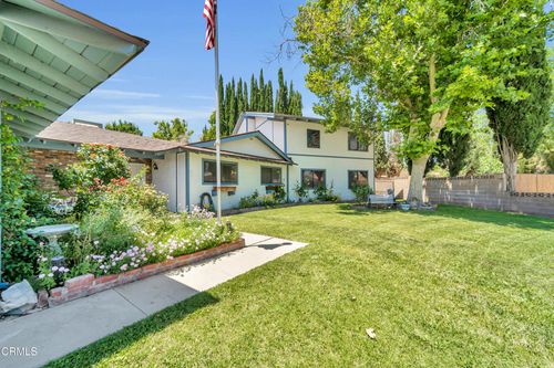 2528 Key Ct, Lancaster, CA, 93536-6051 | Card Image