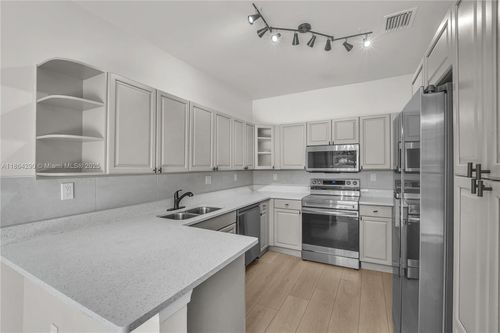 1125 Doveplum St, Hollywood, FL, 33019-4875 | Card Image
