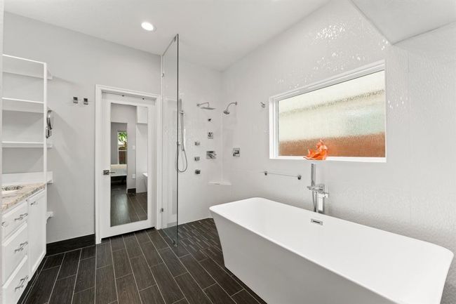 29501 Salem Fields Dr, House other with 4 bedrooms, 2 bathrooms and 2 parking in Spring TX | Image 12