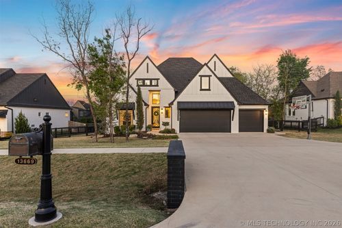13669 S 23rd Street, Bixby, OK, 74008 | Card Image