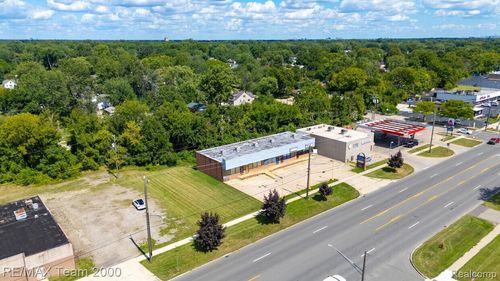 25442 Van Born Rd, Dearborn Heights, MI, 48125-1702 | Card Image