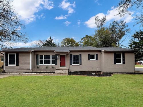 2002 Cherrywood Ln, Denton, TX, 76209-2104 | Card Image