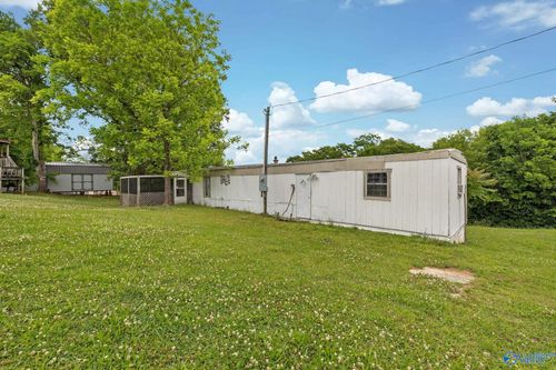 1904 Williamson St, Guntersville, AL, 35976-1775 | Card Image